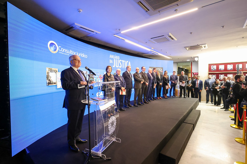 STF recebe lan&ccedil;amento da 20&ordf; edi&ccedil;&atilde;o do Anu&aacute;rio da Justi&ccedil;a Brasil