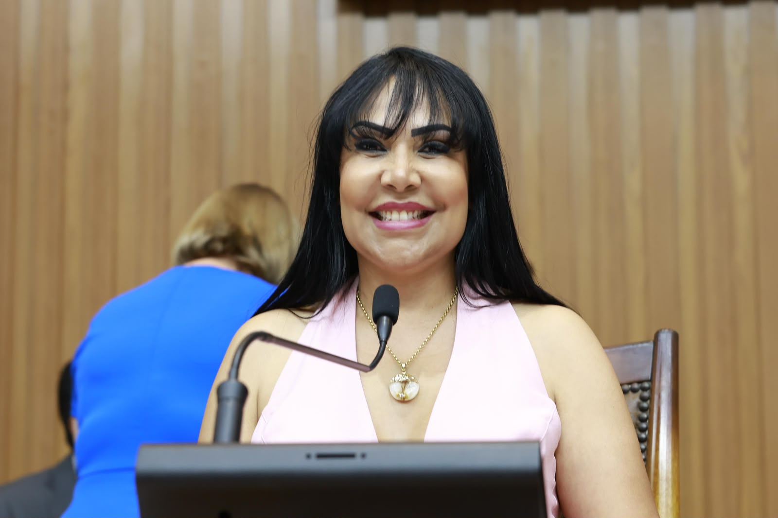 Janad Valcari solicita implanta&ccedil;&atilde;o de centro de hemodi&aacute;lise em Dian&oacute;polis