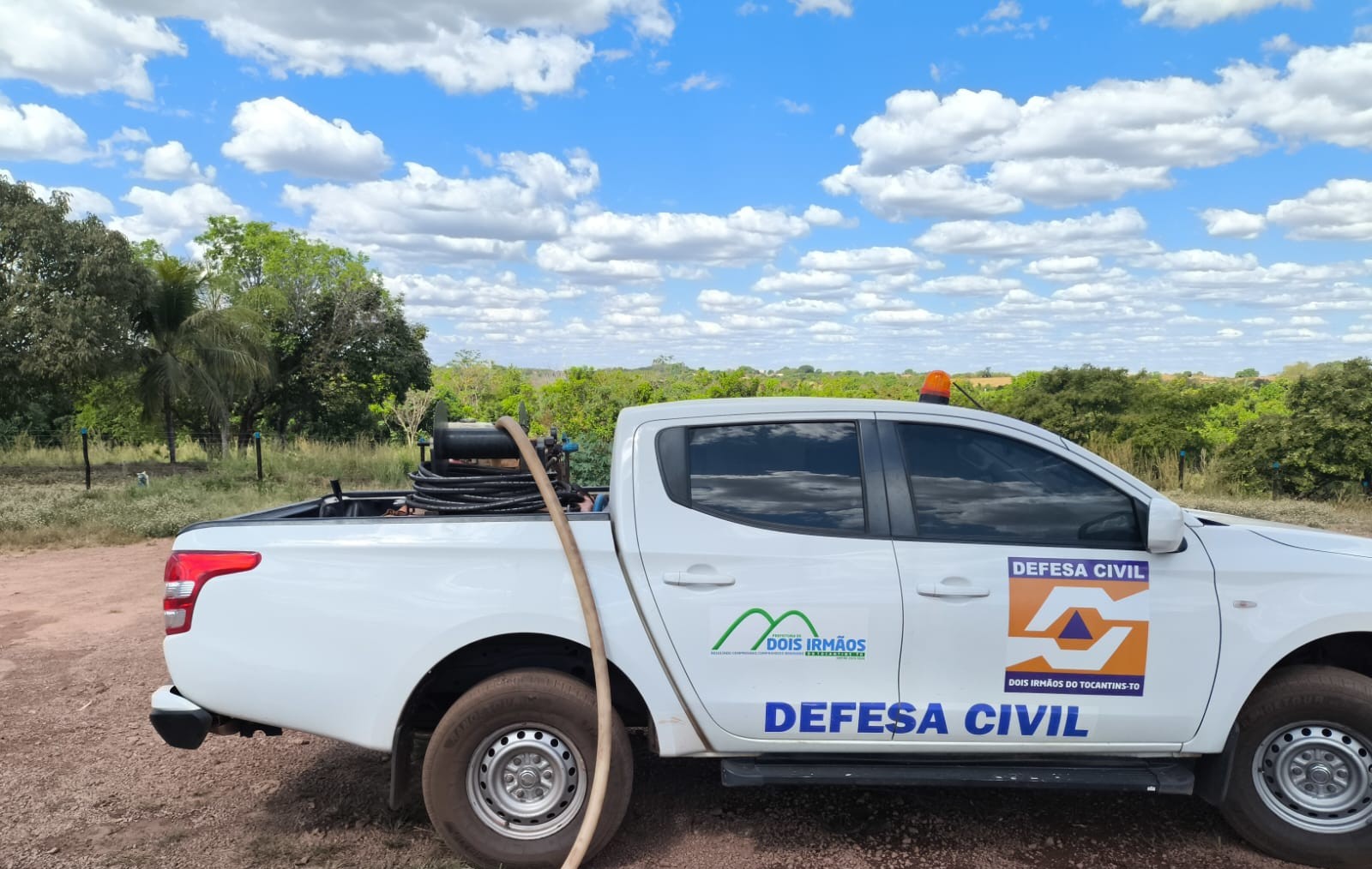 Defesa Civil de Dois Irm&atilde;os refor&ccedil;a a&ccedil;&otilde;es durante per&iacute;odo de estiagem