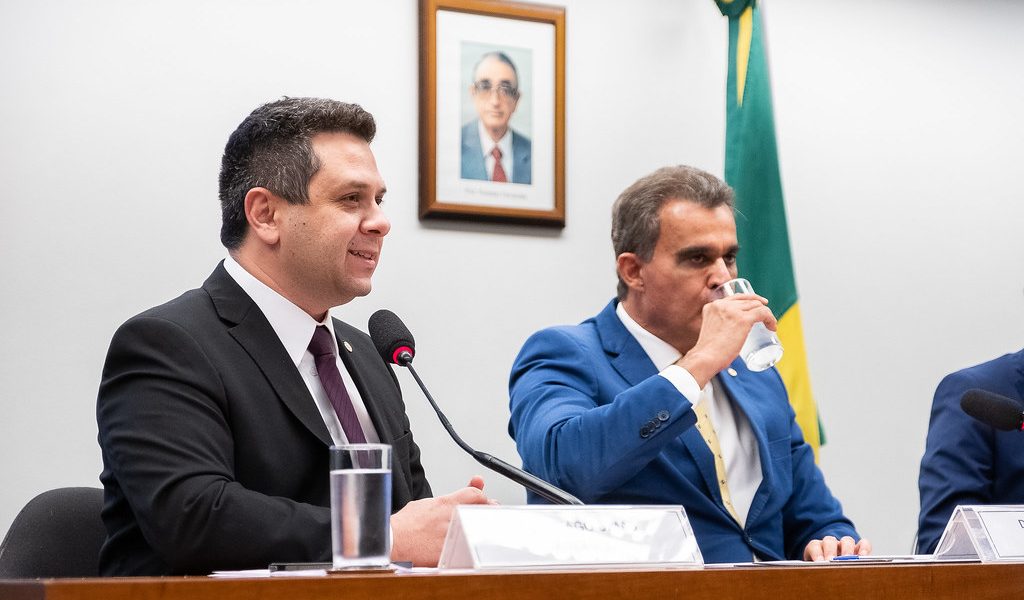 For&ccedil;a pol&iacute;tica: Tiago Dimas assume a &uacute;nica vaga de titular do Podemos na Comiss&atilde;o Mista de Or&ccedil;amento, a mais importante do Congresso Nacional