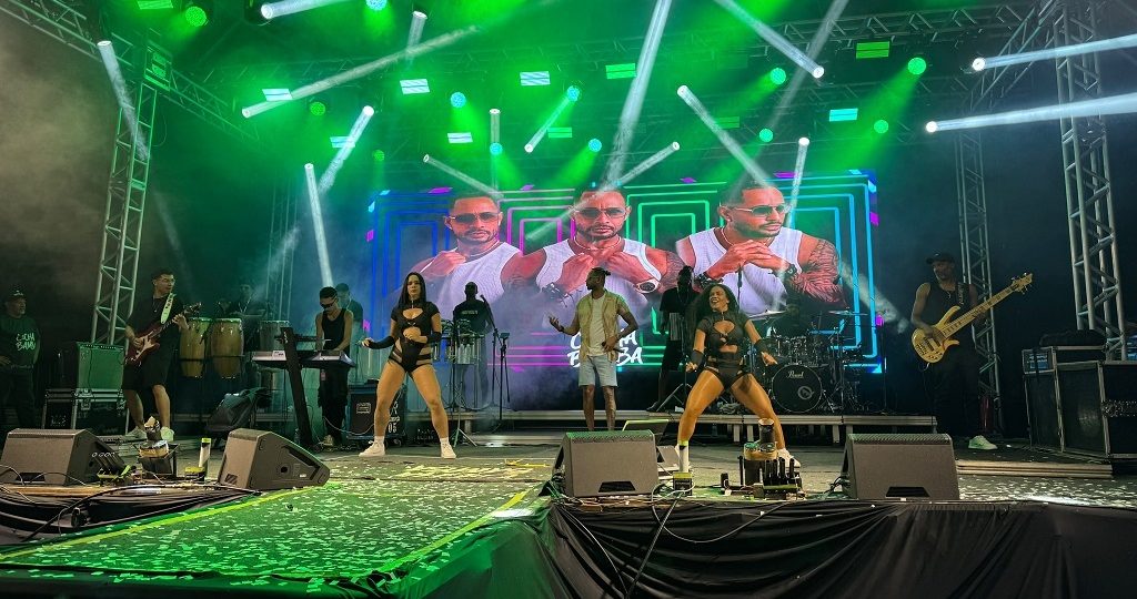 No pen&uacute;ltimo domingo da temporada, shows de artistas regionais e da banda baiana Cocha Bamba levam gingado e dan&ccedil;a ao circuito Beira Rio