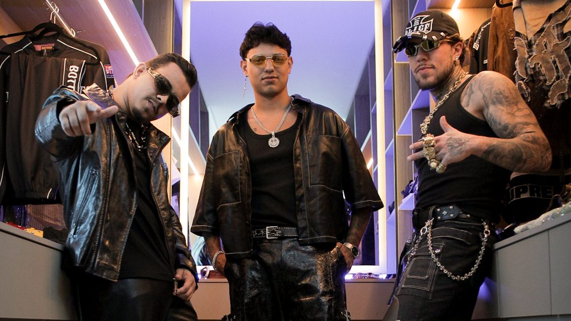 Breno Major lan&ccedil;a &ldquo;Traje de Puto&rdquo; com MC Daniel e Felipe Farra