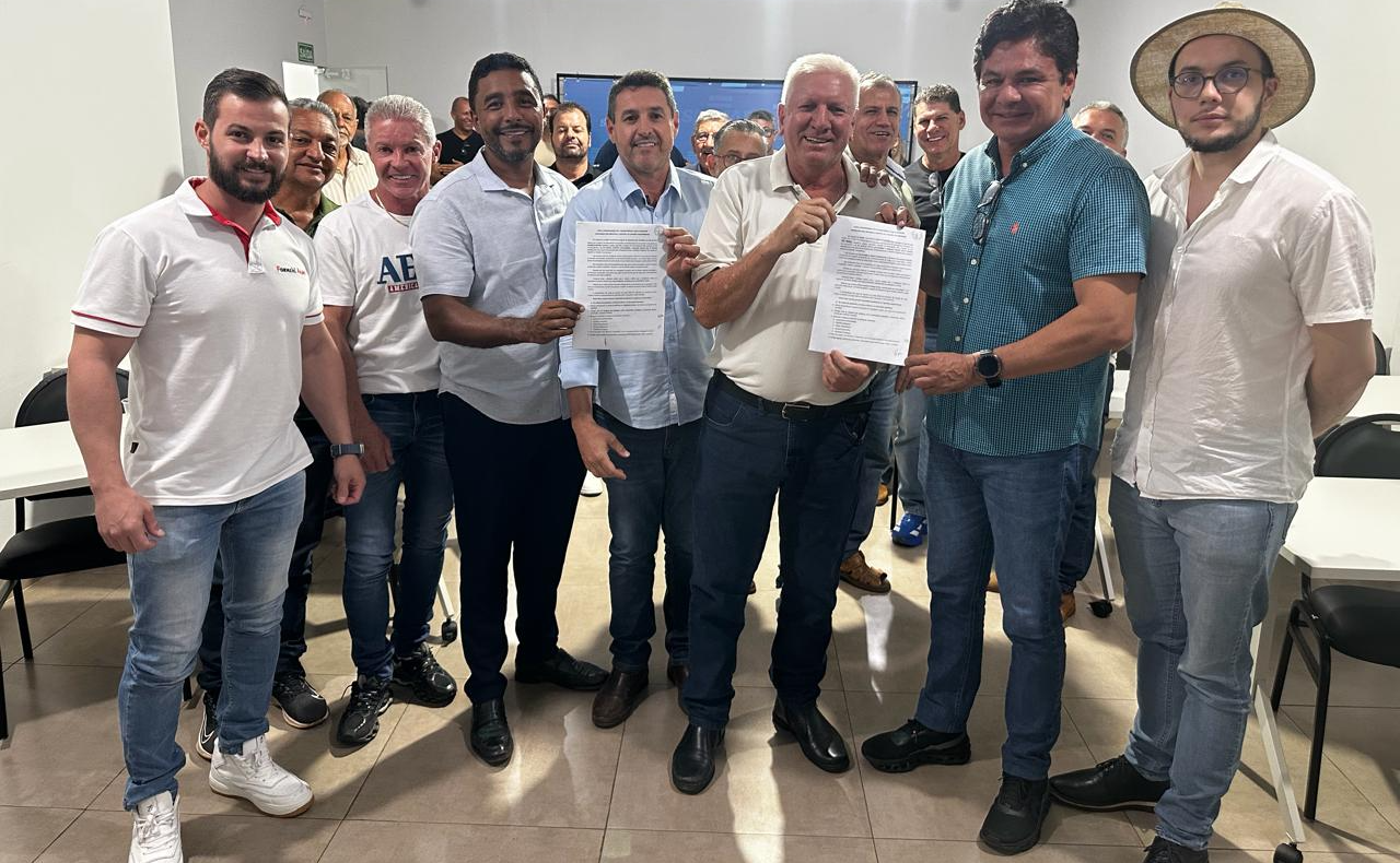Buffon e Dari Fronza apresentam propostas a empres&aacute;rios de Porto Nacional