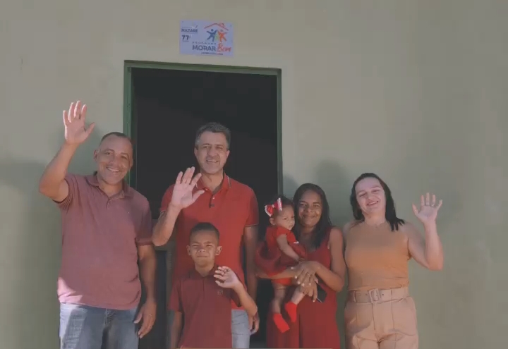 Com emenda de Luciano Oliveira, fam&iacute;lias de Nazar&eacute; ganham casa nova