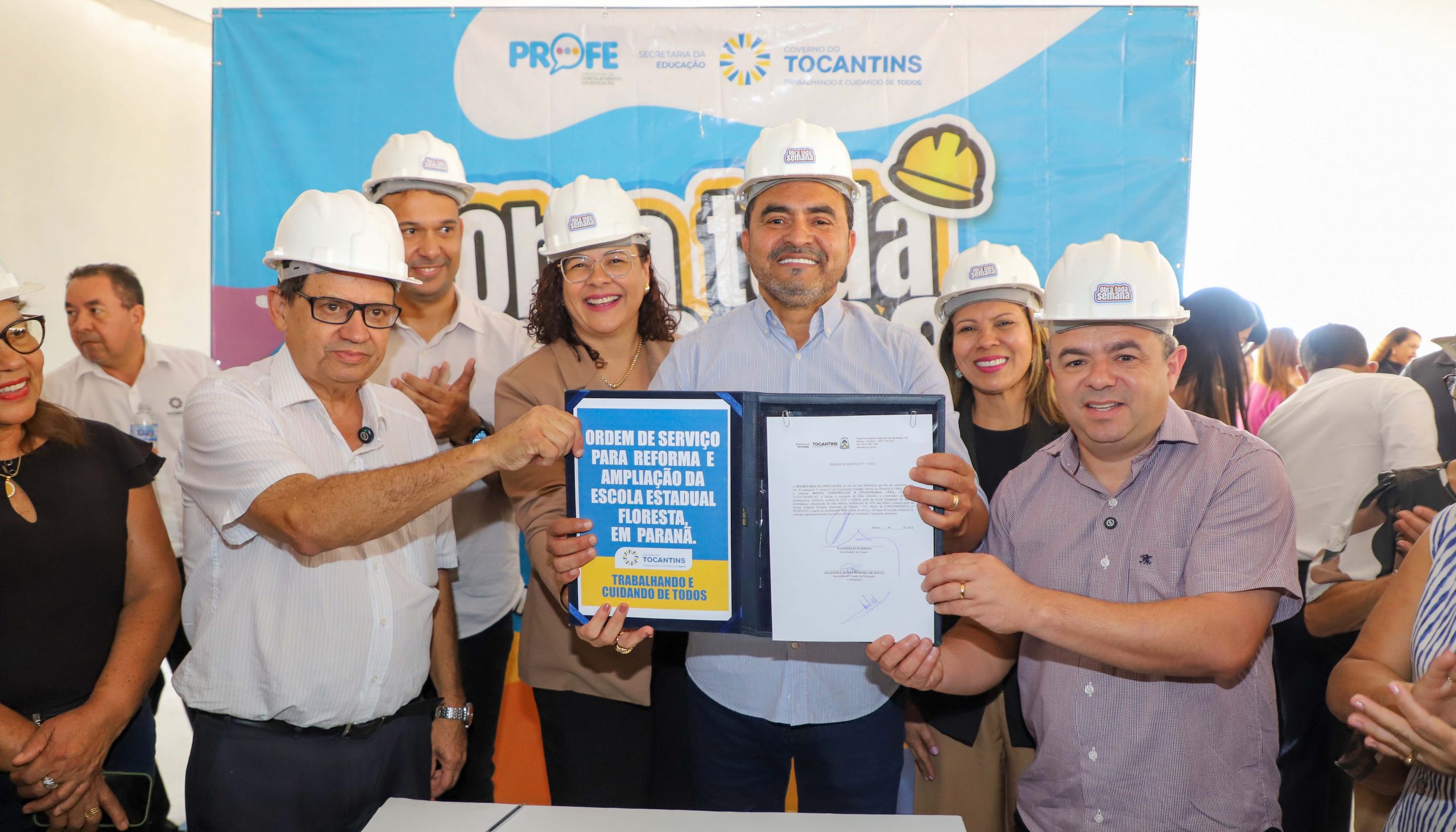 Escola de tempo integral de Luzimangues ser&aacute; entregue em agosto; Governo anuncia novas obras
