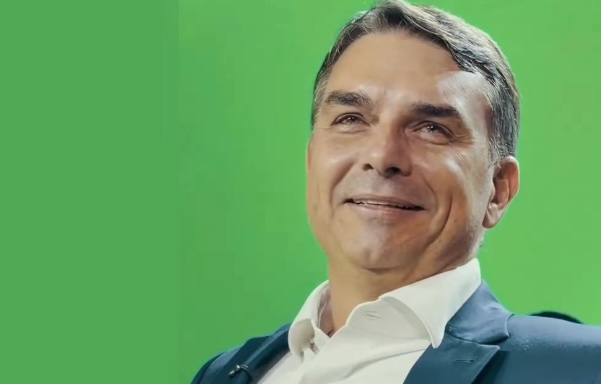 PL confirma candidatura de Fl&aacute;vio Bolsonaro &agrave; Presid&ecirc;ncia em conven&ccedil;&atilde;o nacional