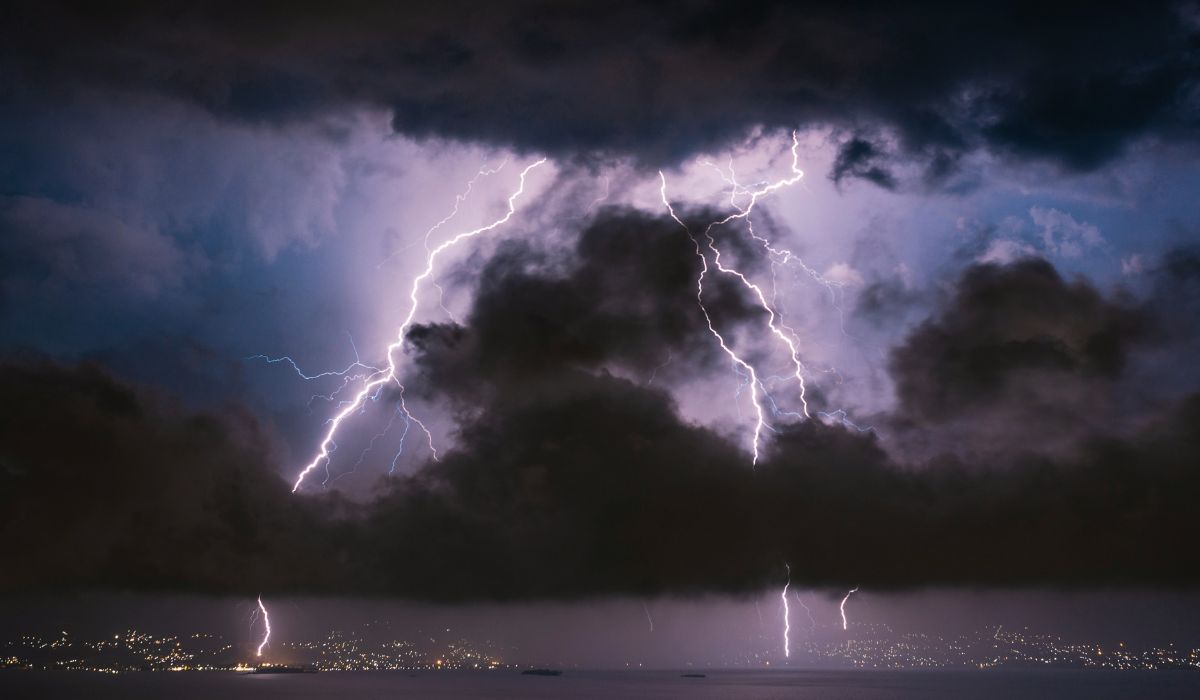 Primeira onda de tempestades intensificada pelo El Ni&ntilde;o atinge o Brasil