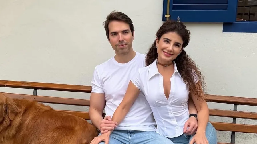 Paula Fernandes termina namoro discreto com piloto ap&oacute;s dois meses