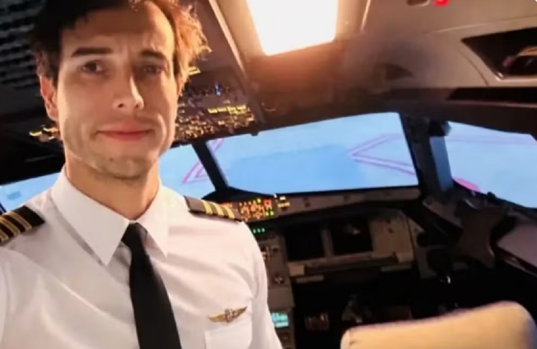 Instrutor diz ‘voc&ecirc; sabe o que fazer’, salta de avi&atilde;o em pleno voo e deixa aluna sozinha na cabine