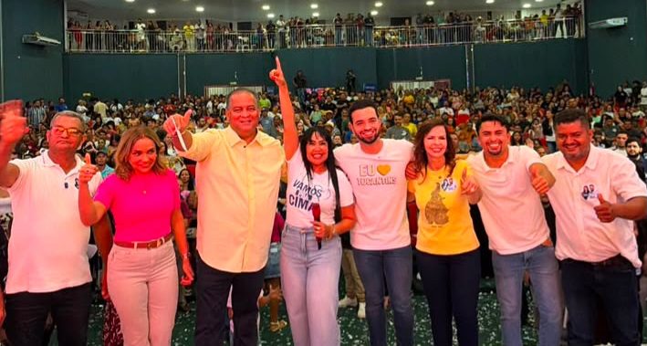 Janad Valcari participa de ato que lan&ccedil;a pr&eacute;-candidatura de Marcos J&uacute;nior &agrave; Assembleia Legislativa