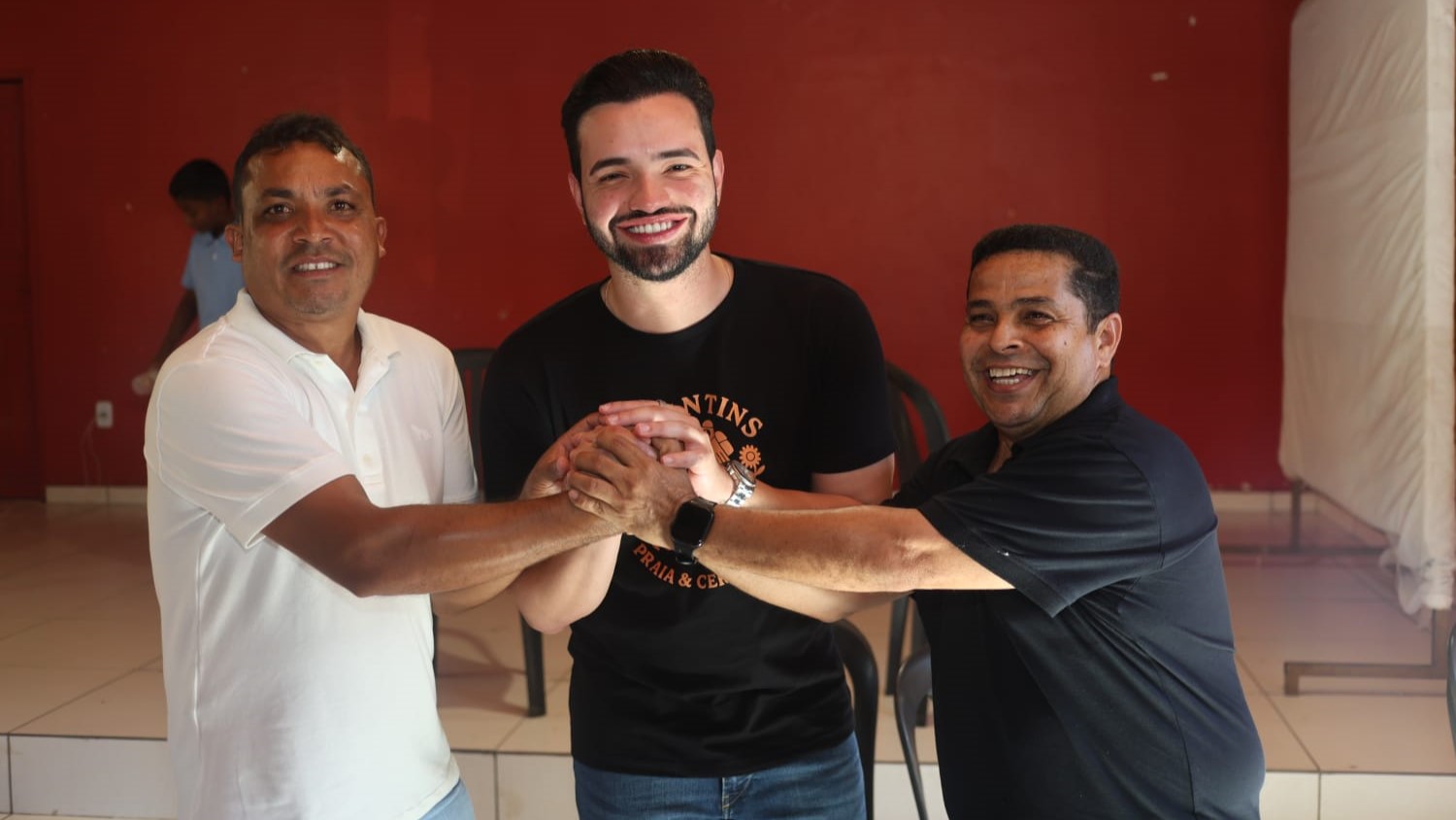 Vereador Cley Sales, ex-vereador Gil Cardoso e ex-vice-prefeito Adonedes Queiroz declaram apoio &agrave; pr&eacute;-candidatura de Marcos J&uacute;nior em Itaguatins
