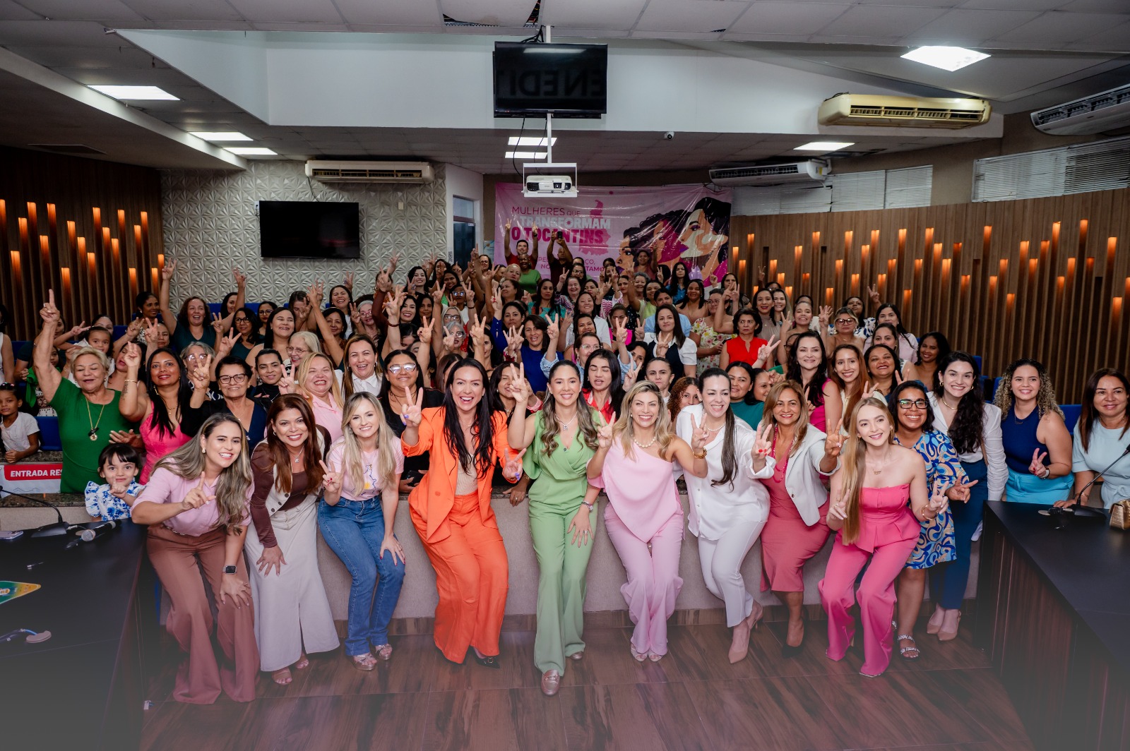 Mulheres ampliam participa&ccedil;&atilde;o e fortalecem projeto pol&iacute;tico de Vicentinho J&uacute;nior