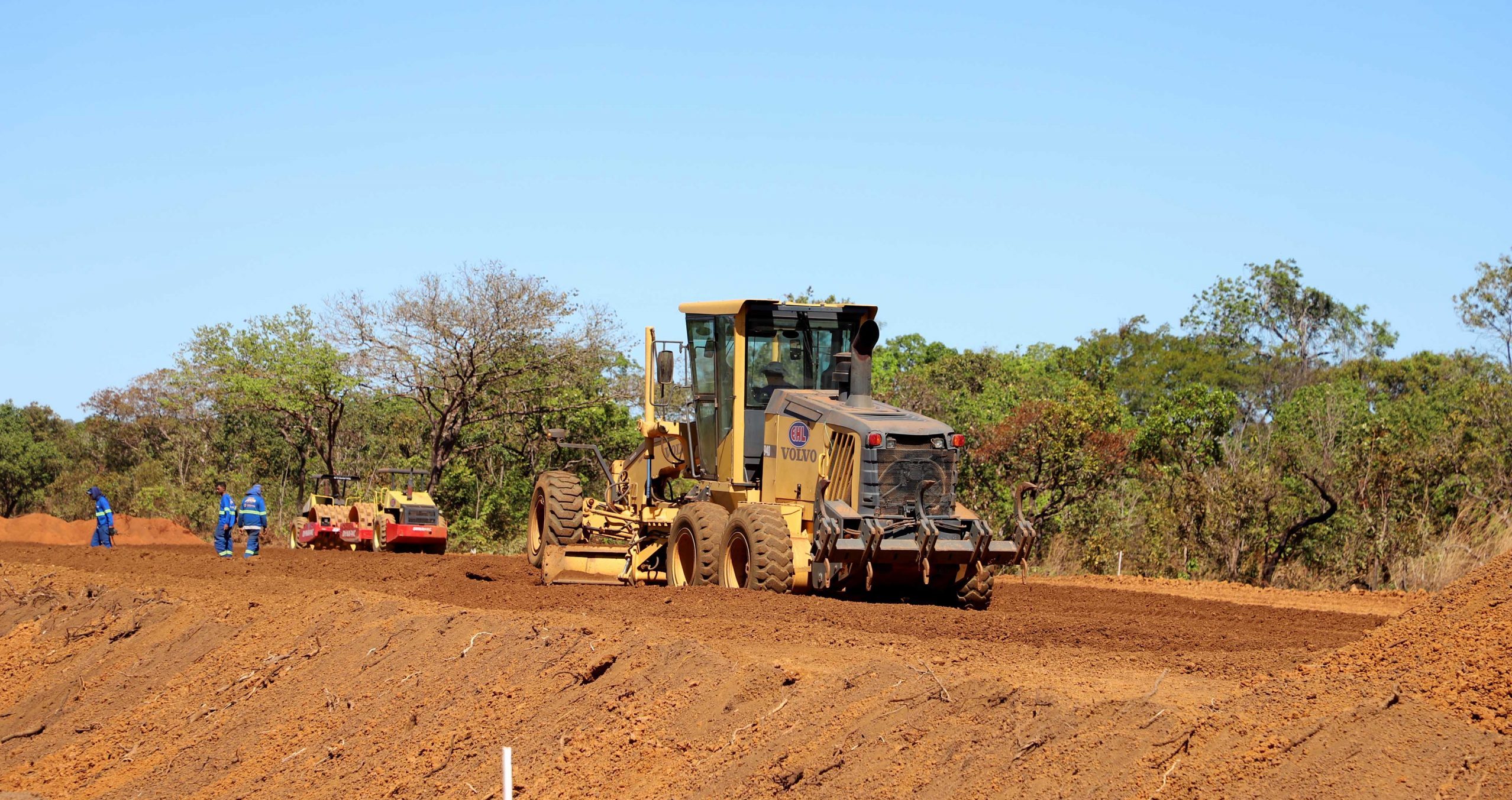 Obras na Al&ccedil;a Vi&aacute;ria de Taquaru&ccedil;u exigem prud&ecirc;ncia de motoristas