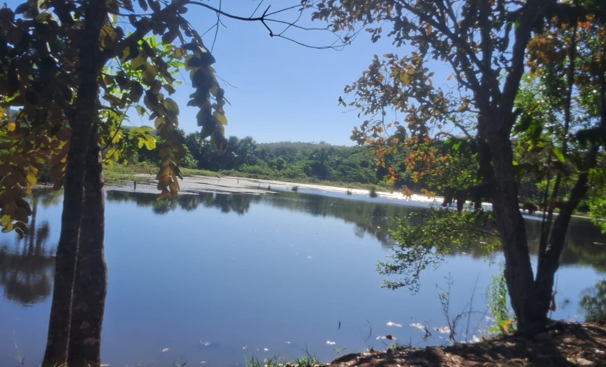 Homem e crian&ccedil;a morrem ap&oacute;s canoa virar durante pescaria em represa de Para&iacute;so do Tocantins