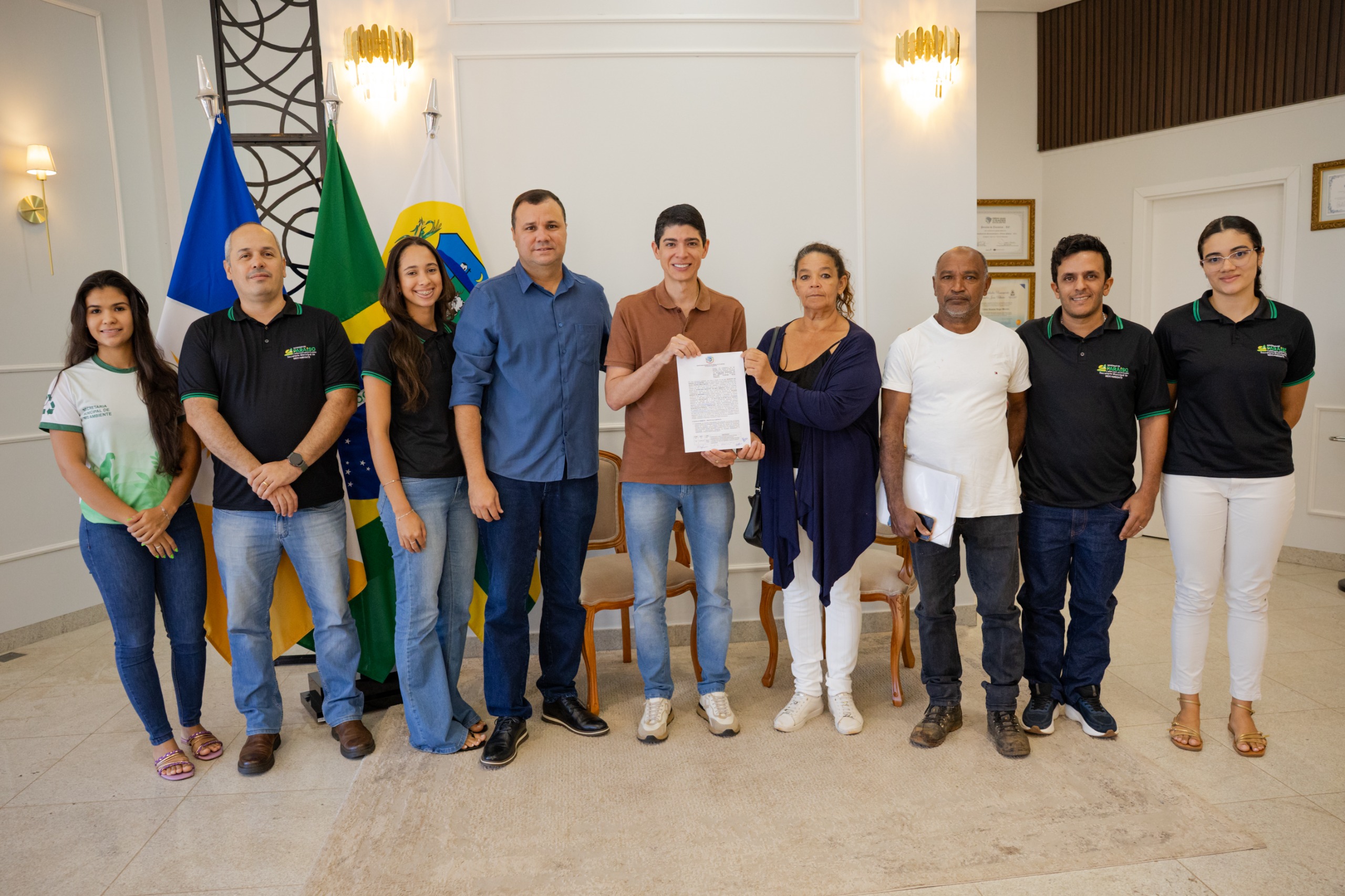 Prefeitura de Para&iacute;so autoriza po&ccedil;o para viveiro e limpeza do C&oacute;rrego Pernada