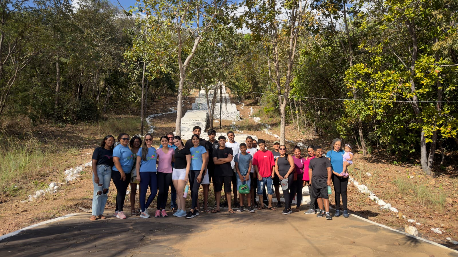 Para&iacute;so recebe adolescentes em a&ccedil;&atilde;o de educa&ccedil;&atilde;o ambiental na Serra do Estrondo