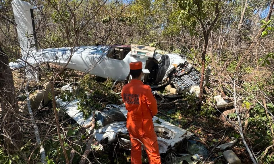 Testemunhas relatam estalo antes de queda de avi&atilde;o que matou casal em Palmas (TO)