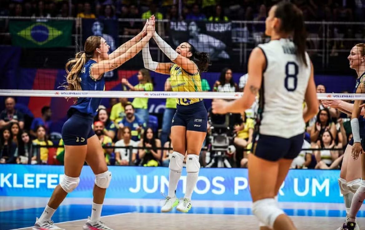 Sele&ccedil;&atilde;o feminina de v&ocirc;lei joga duas competi&ccedil;&otilde;es no mesmo dia; veja hor&aacute;rios e onde assistir