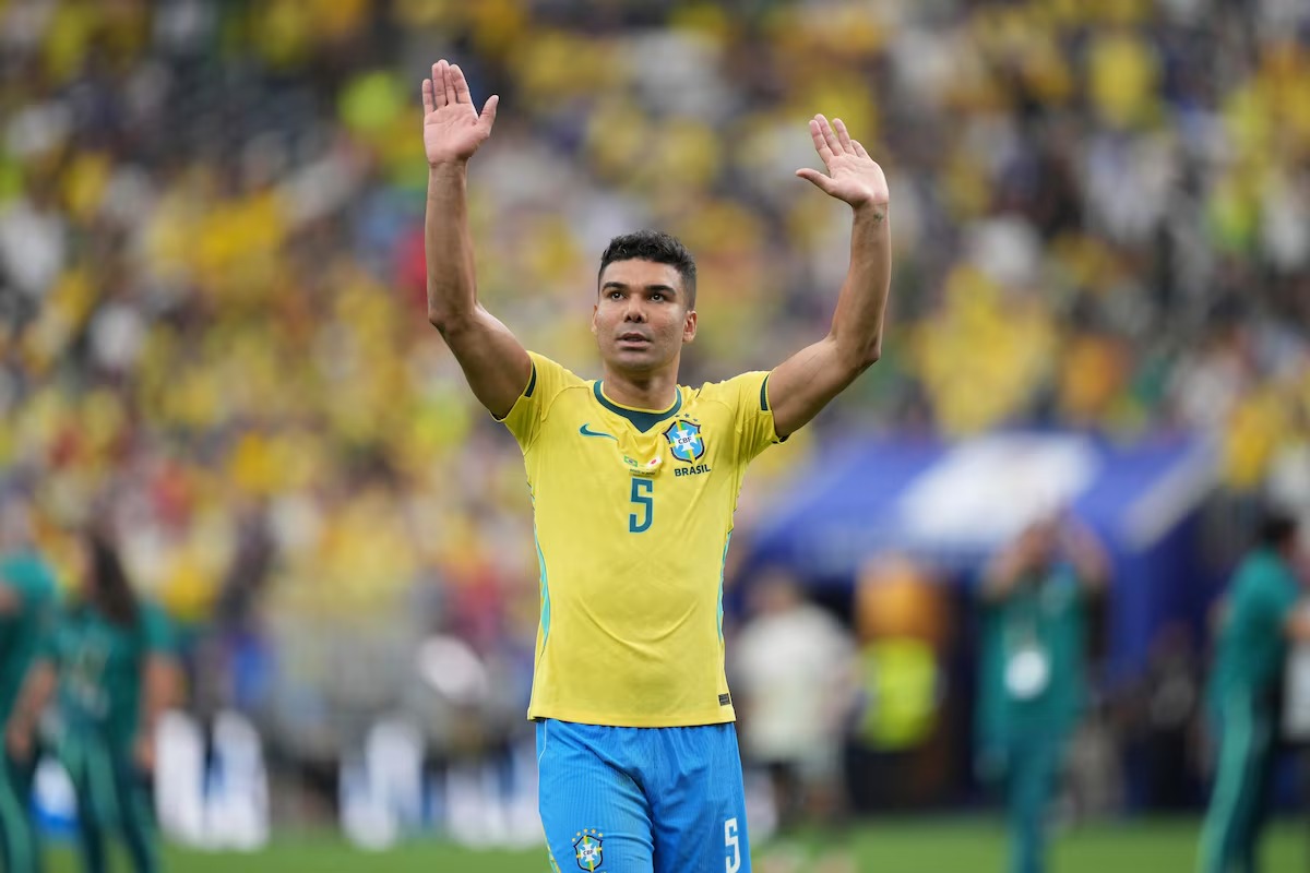 Casemiro lidera ranking da FIFA como melhor defensor da Copa do Mundo 2026