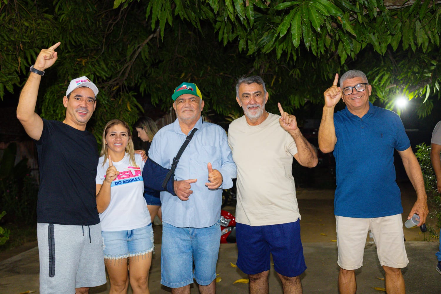 Prefeito Aquiles declara apoio a Vicentinho J&uacute;nior em Araguatins